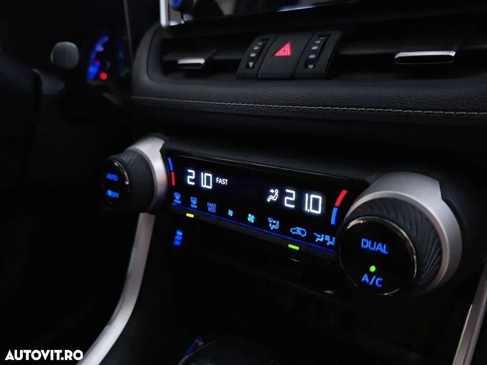 Toyota RAV4 2.5 Hybrid VVT-iE 4x2 Dynamic - 12