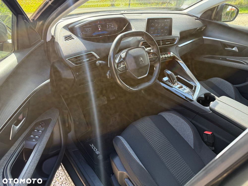 Peugeot 5008 1.5 BlueHDi Allure S&S EAT8 - 8