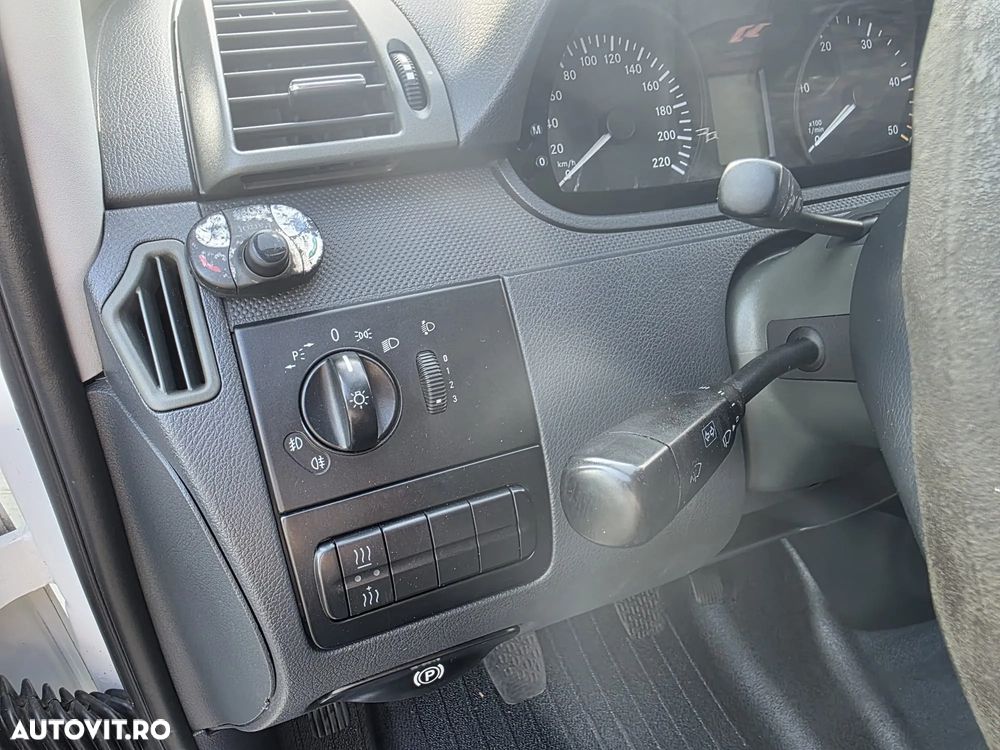 Mercedes-Benz VITO - 7