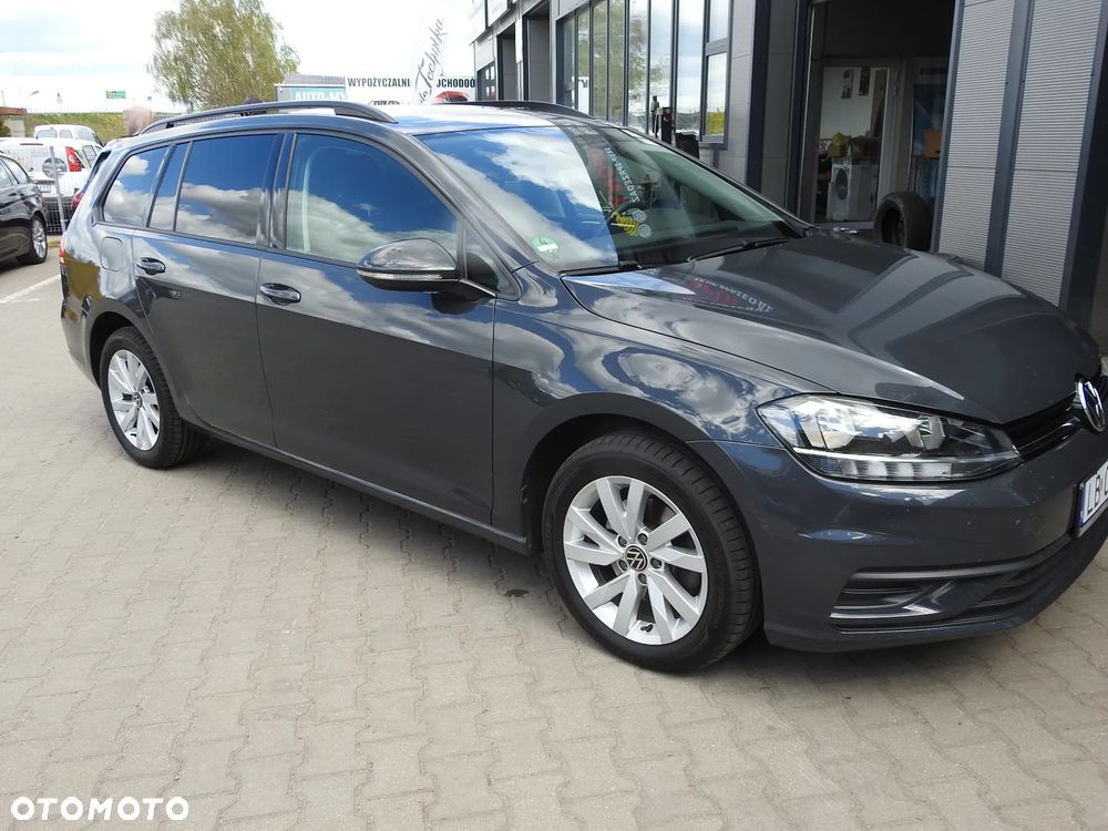 Volkswagen Golf - 3