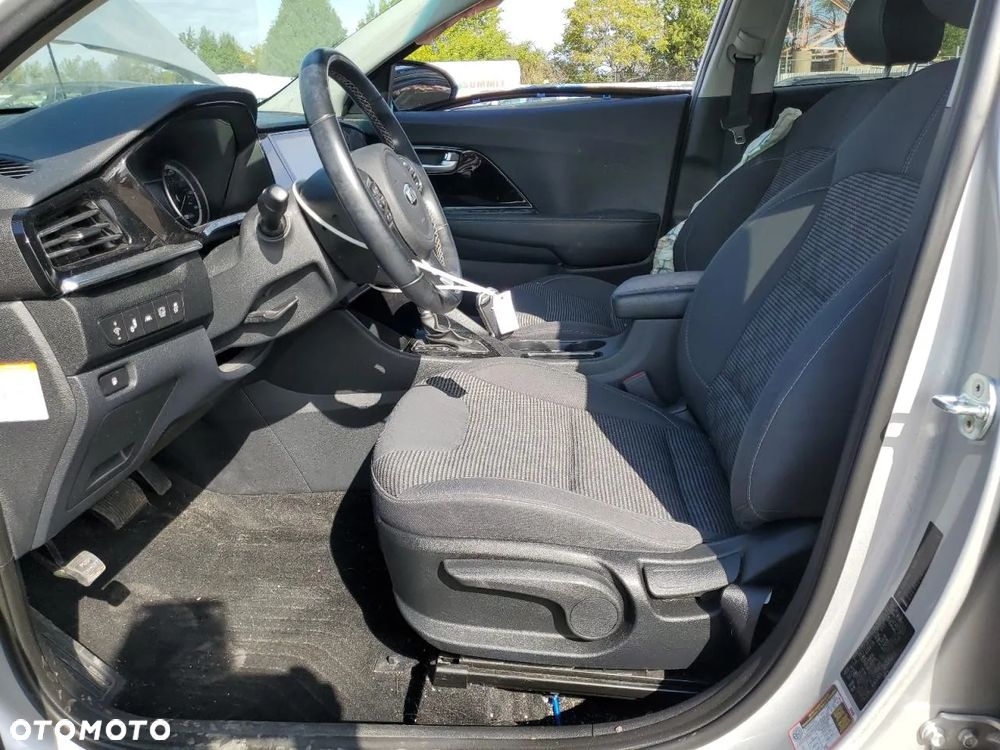 Kia Niro - 7