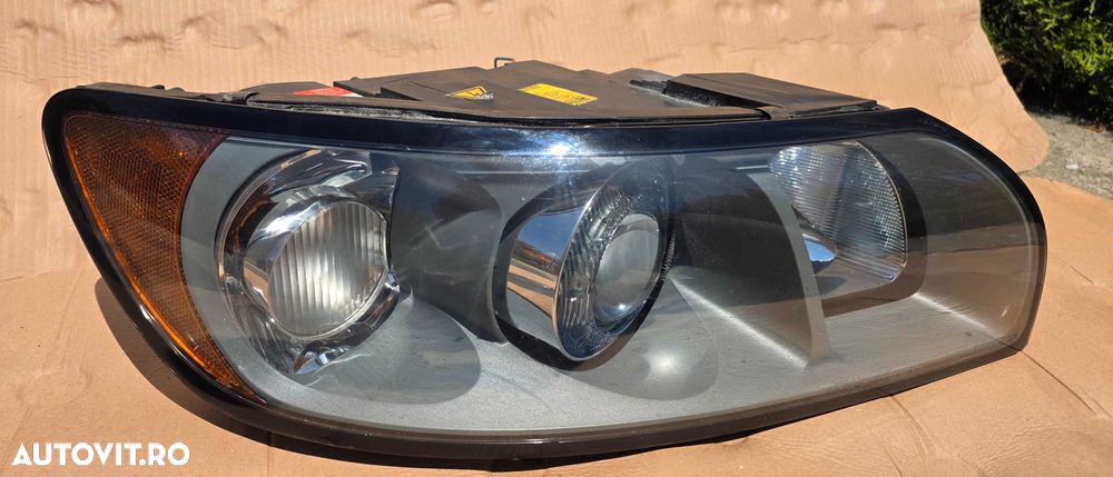 Far dreapta Xenon Volvo V50 2005 / 2006 / 2007 2008 - 2