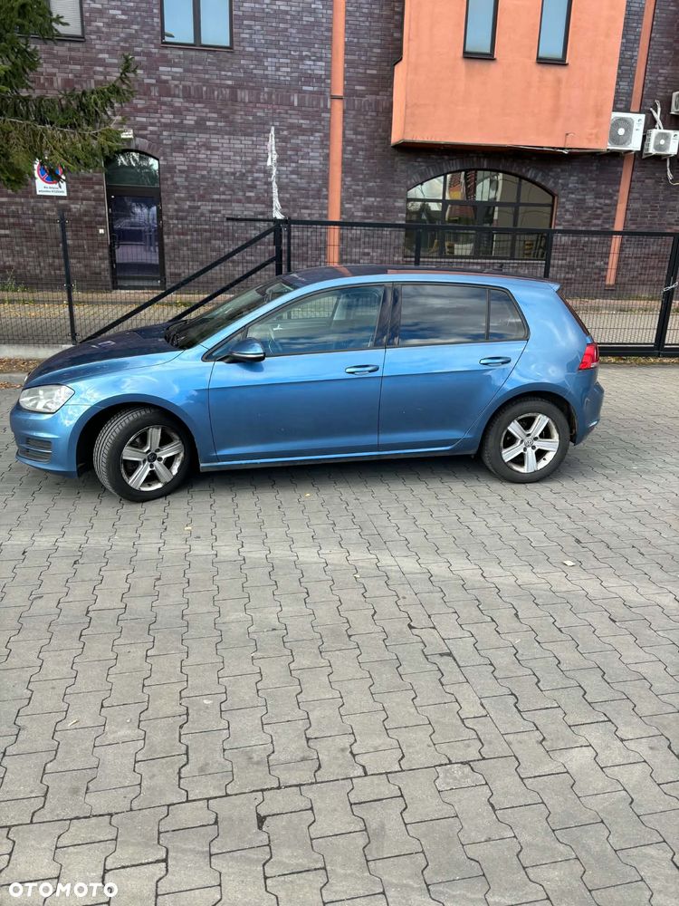 Volkswagen Golf 2013 photo 2