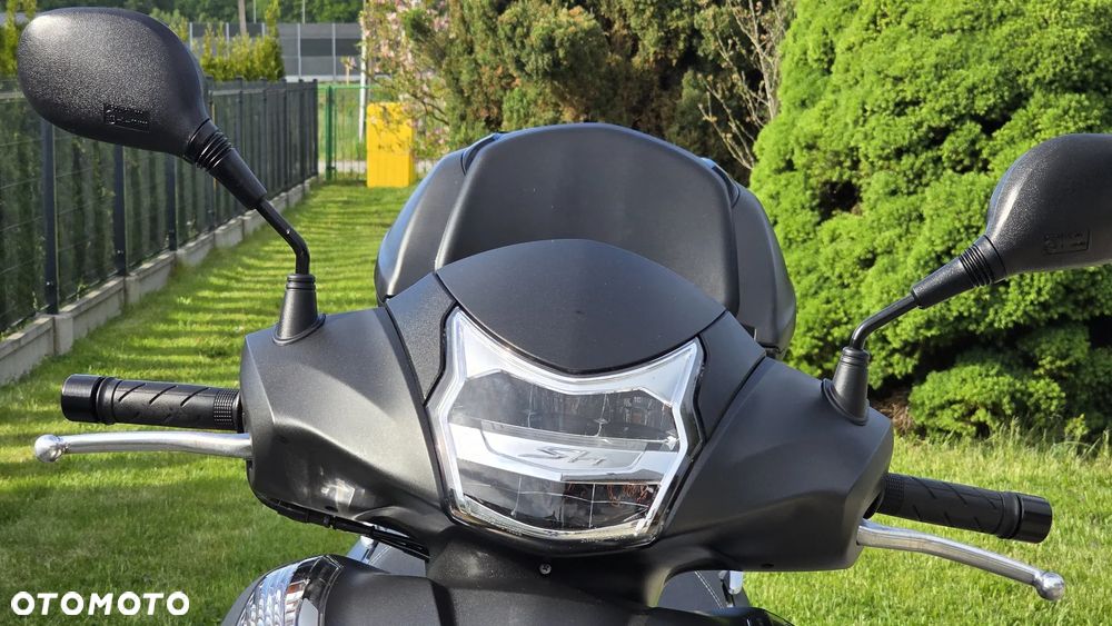Honda SH - 17