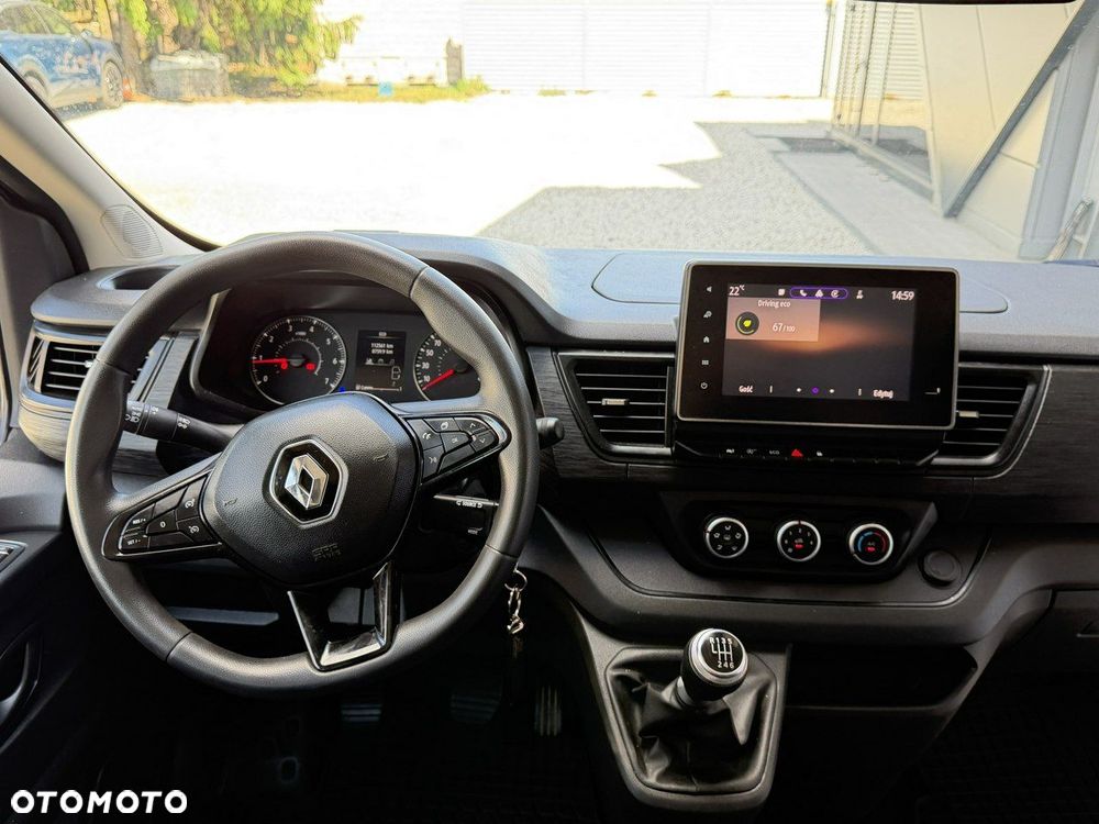 Renault Trafic - 11