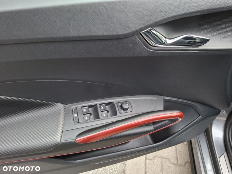 Skoda Fabia 1.5 TSI Monte Carlo DSG - 17