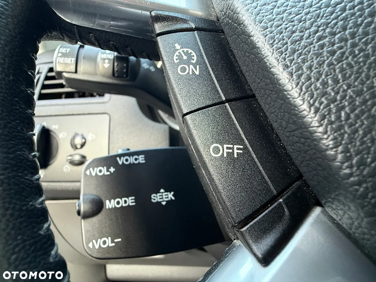 Ford Kuga - 24