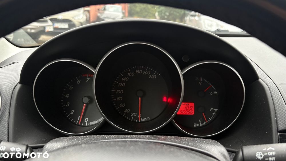 Mazda 3 1.6 Comfort - 21