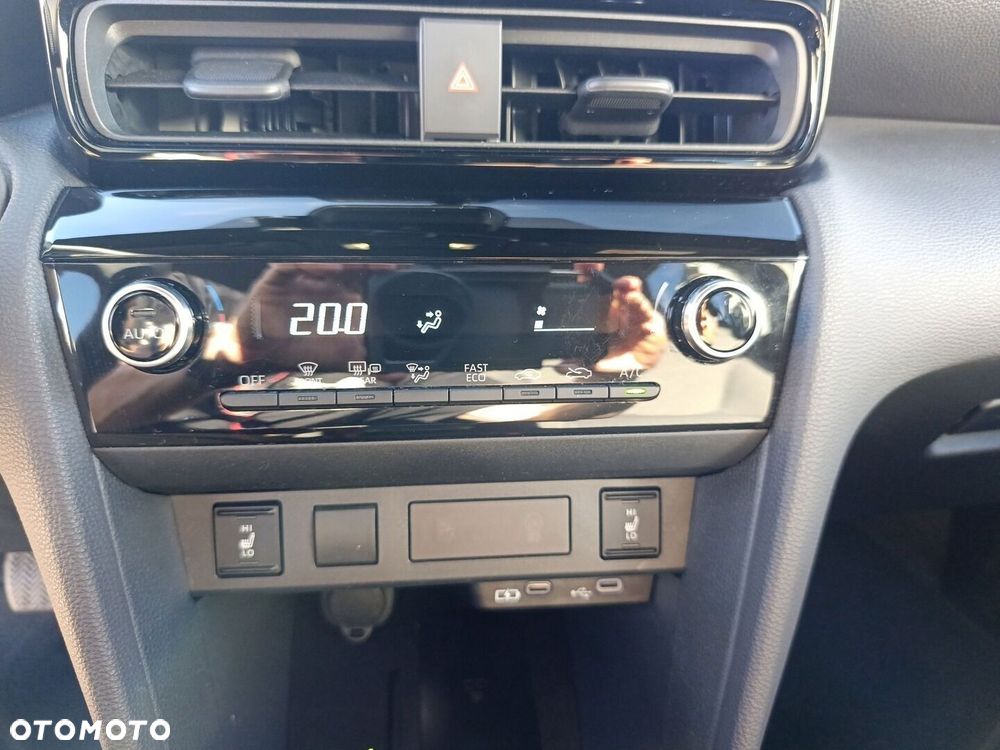 Toyota Yaris Cross Hybrid 1.5 Style - 32