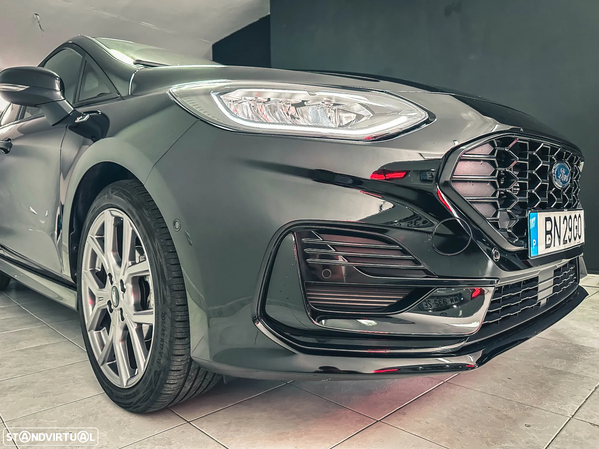 Ford Fiesta 1.0 EcoBoost S&S ST-LINE - 4