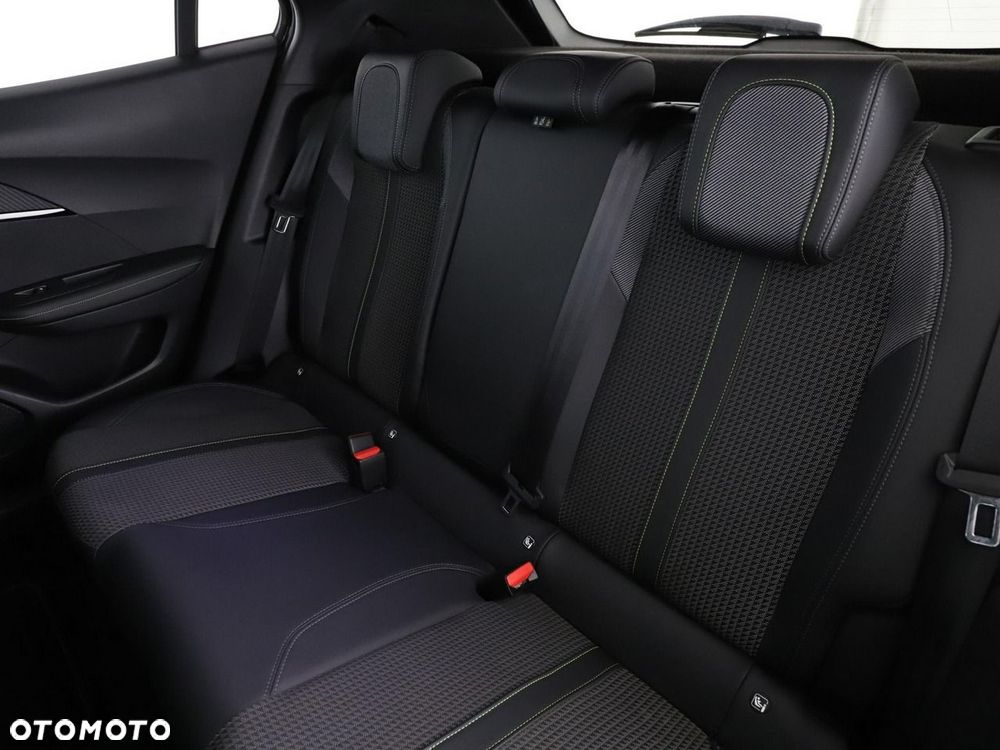 Peugeot 3008 1.2 PureTech GT S&S - 18