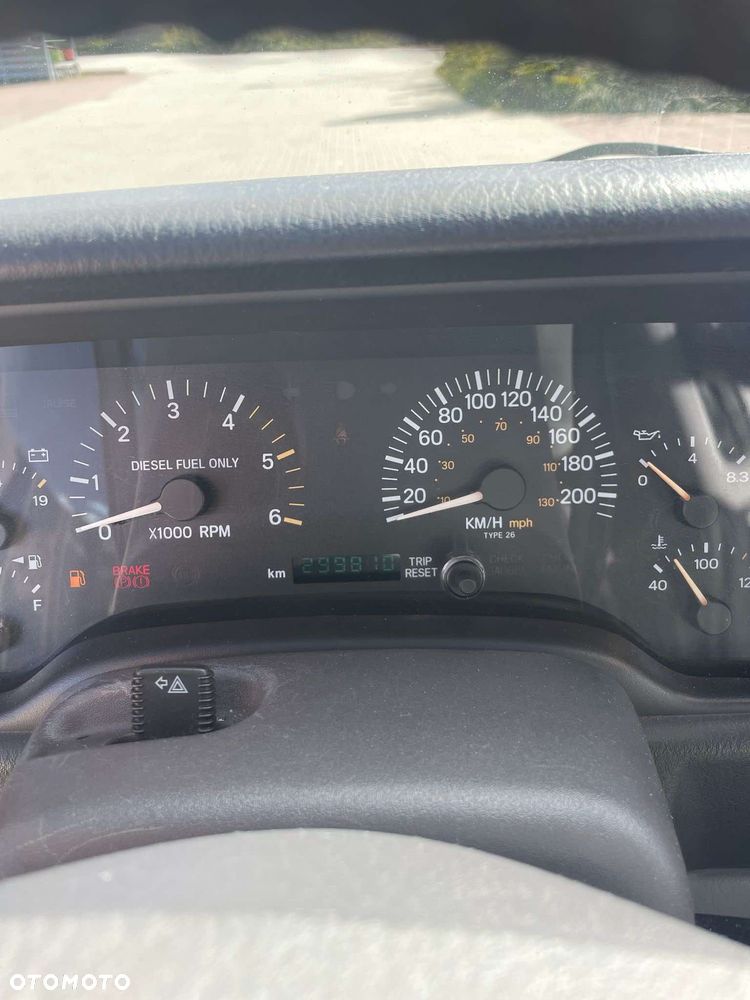 Jeep Cherokee 2.5 TD - 8