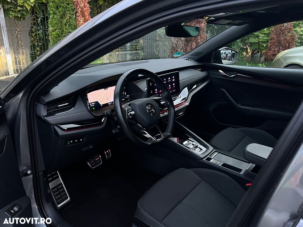 Skoda Octavia 2.0 TDI DSG Sportline - 9