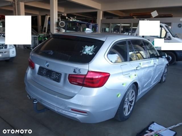 BMW Seria 3 320d Edition Luxury Line Purity - 4