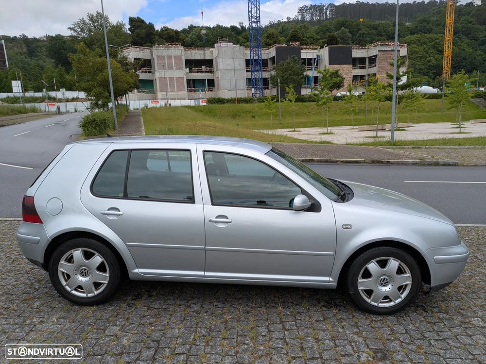 VW Golf 1.9 TDi Highline - 3