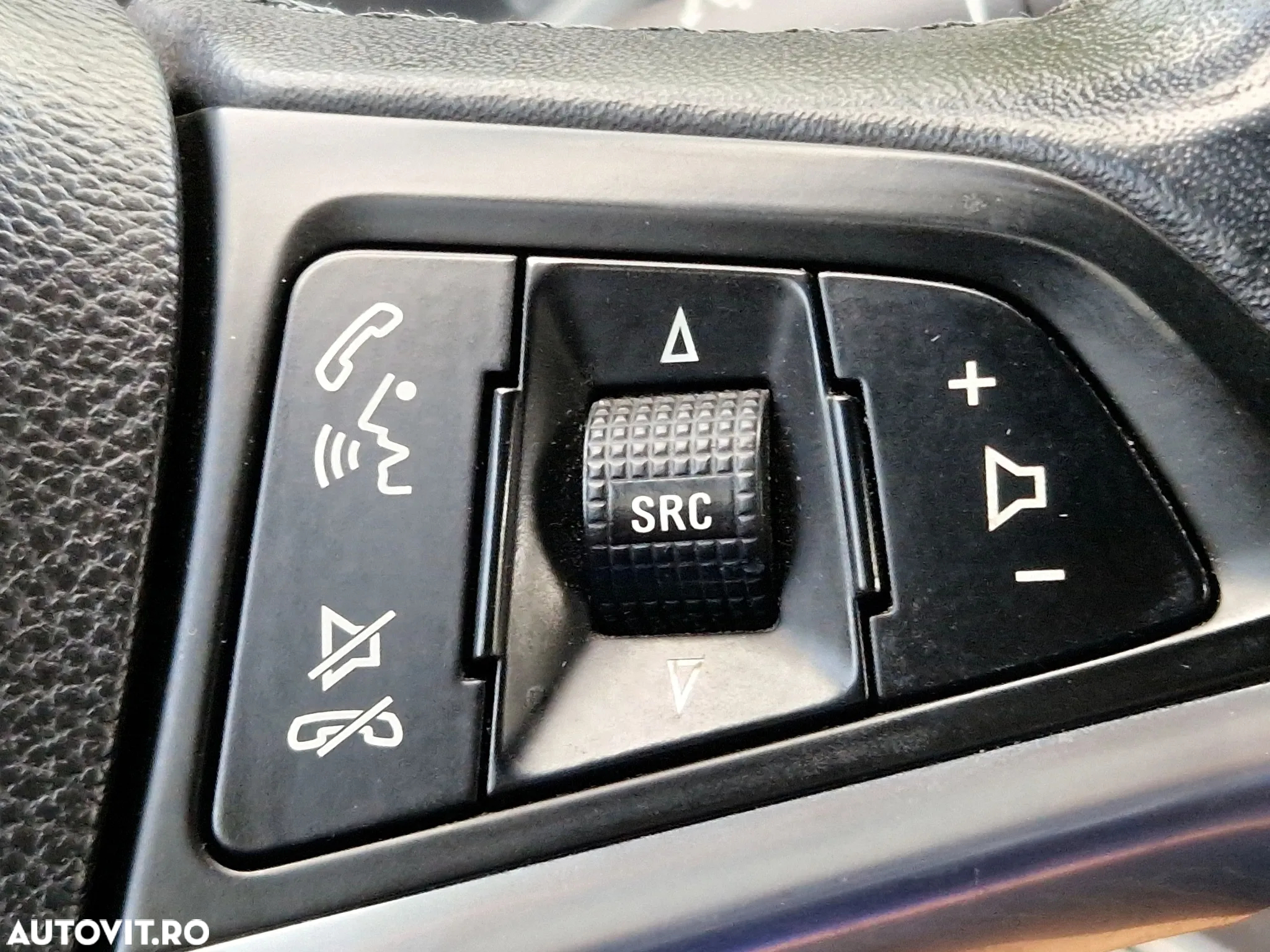 Opel Astra 1.7 CDTI Cosmo - 25