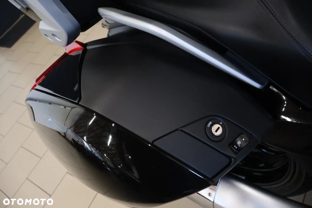 BMW K - 19