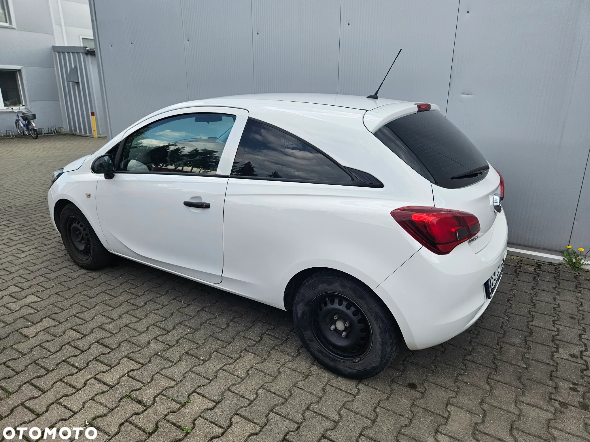 Opel Corsa - 8
