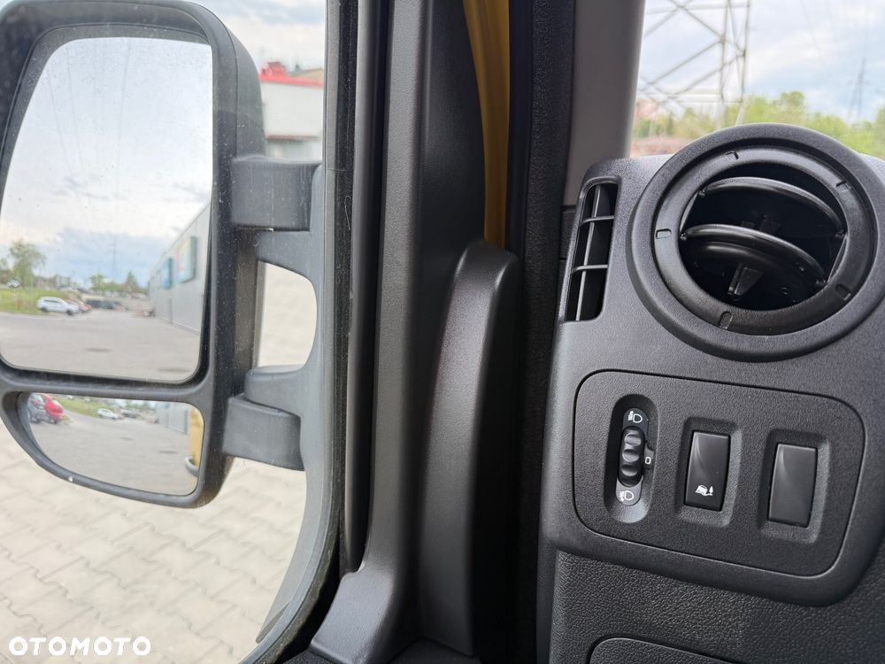 Renault Master - 27