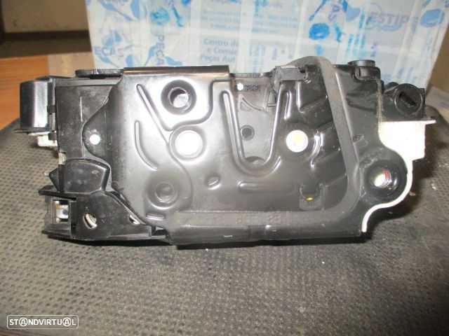 Fecho 6R0837350 6R4839016 VW POLO 5 6R FASE 1 2012 1.6TDI 90CV 5P CINZA ESCURO TDRT 7 PINOS - 4