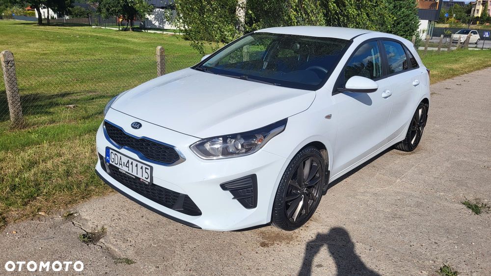 Kia Ceed 1.6 CRDi SCR M - 3