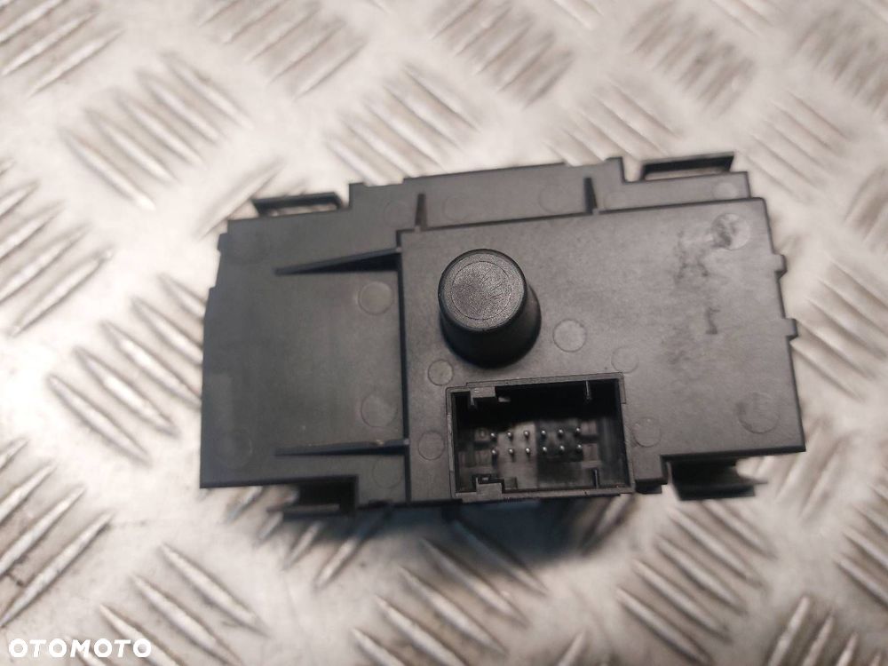 PRZEŁĄCZNIK ŚWIATEŁ  BMW E87 118d 6932795 - 4