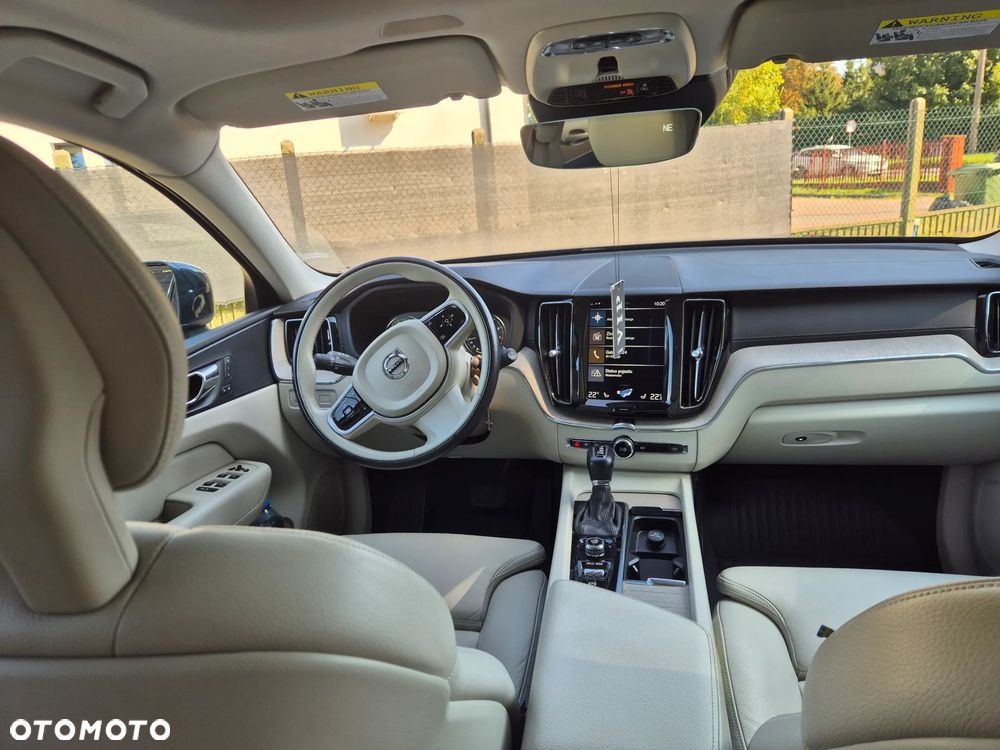 Volvo XC 60 T6 GPF AWD Inscription - 12