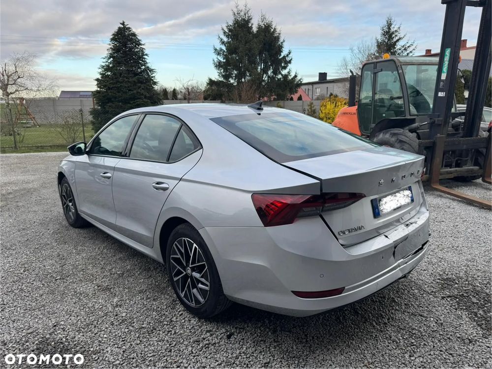 Skoda Octavia - 8