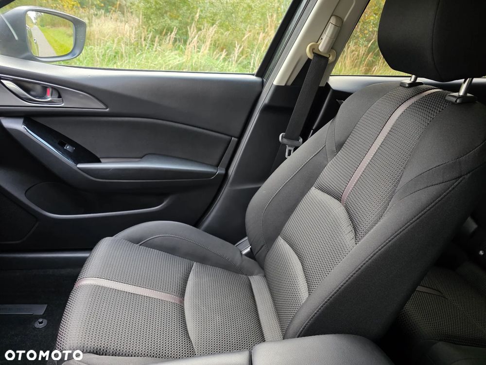 Mazda 2 - 11