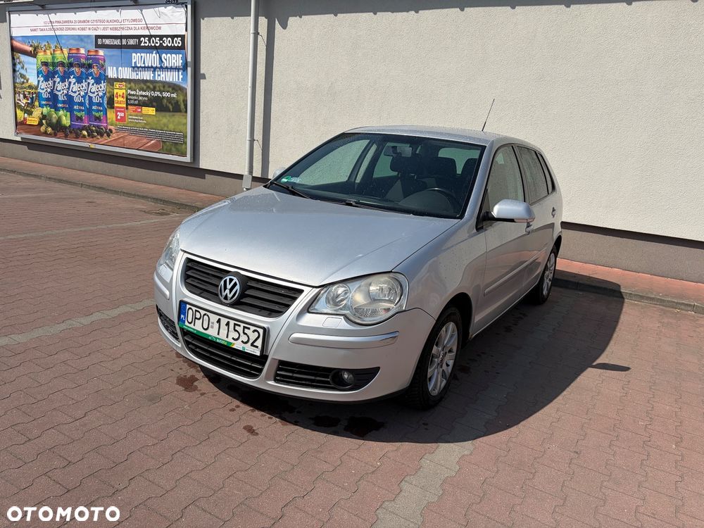 Volkswagen Polo 1.4 16V Comfortline - 1