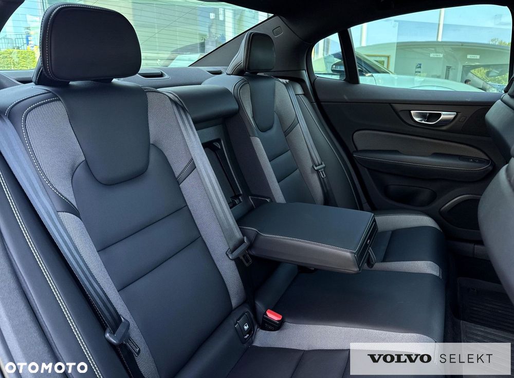 Volvo S60 - 27