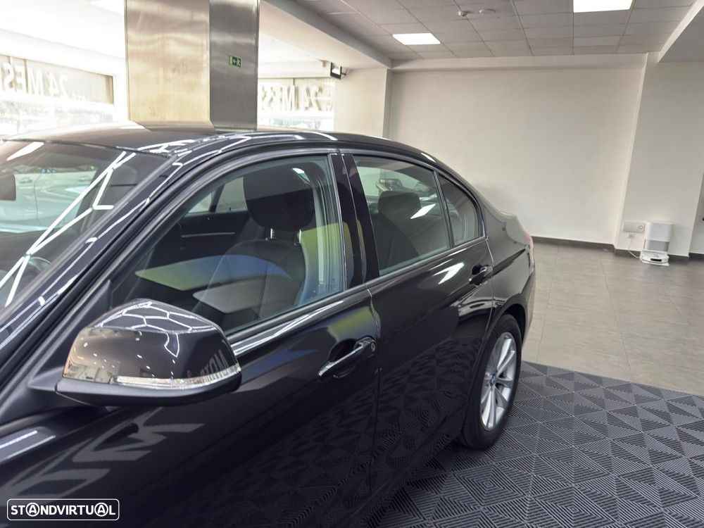 BMW 318 d Line Sport Auto - 7