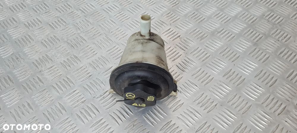 Ford Maverick Zbiorniczek Wspomagania - 4