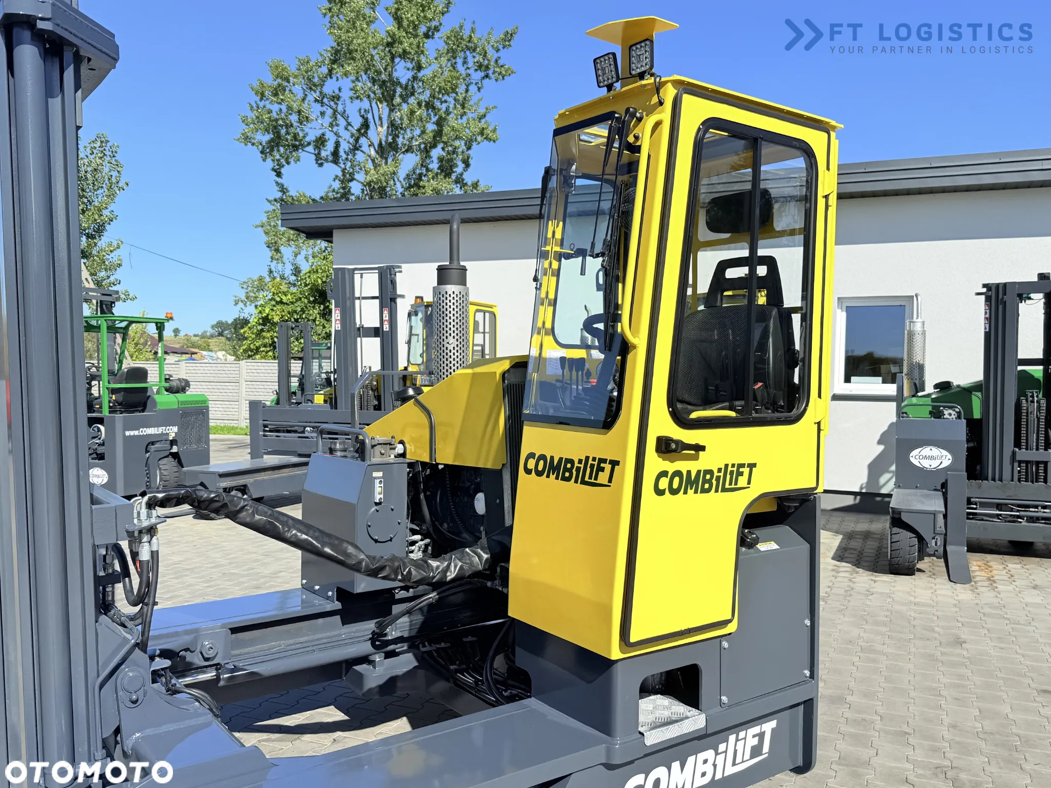 Combilift WÓZEK CZTEROKIERUNKOWY - WIELOKIERUNKOWY C4000 / DIESEL / DUPLEX 4100MM /JEDYNE 2888 MOTOGODZIN /  POZYCJONER WIDEŁ / PEŁNA KABINA - OGRZEWANIE / STAN IDEALNY / Szeroka oferta wózków czterokierunkowych i bocznych, dopasowanych do różnorodnych potrzeb i zastosowań - 33