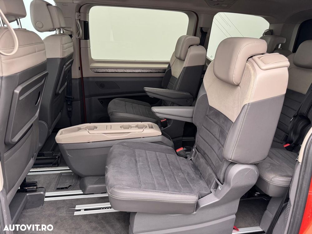 Volkswagen Multivan - 13