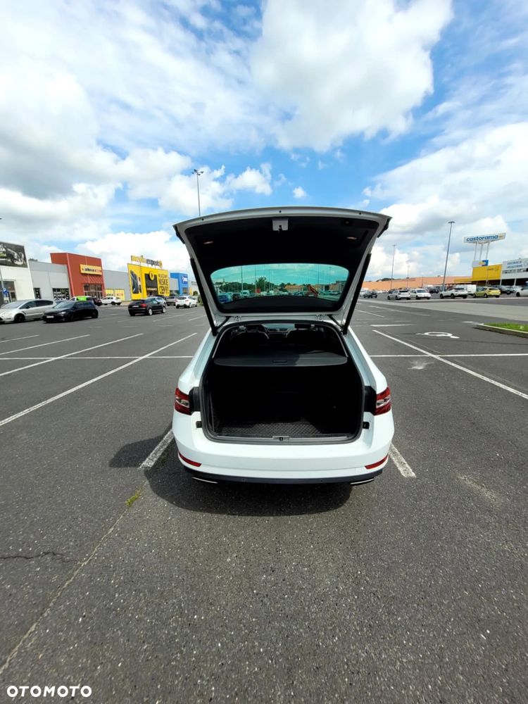 Skoda Superb 2.0 TSI 4x4 L&K DSG - 16