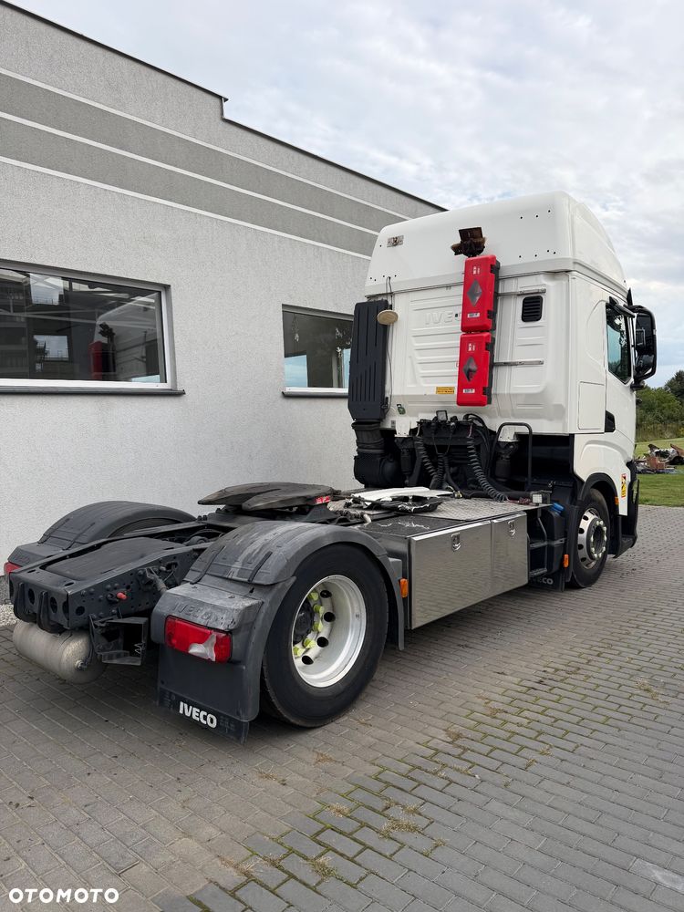 Iveco S-WAY 490 Magirus - 2
