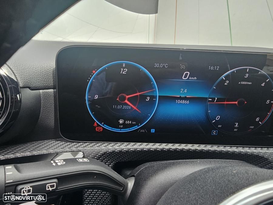 Mercedes-Benz A 180 d - 40