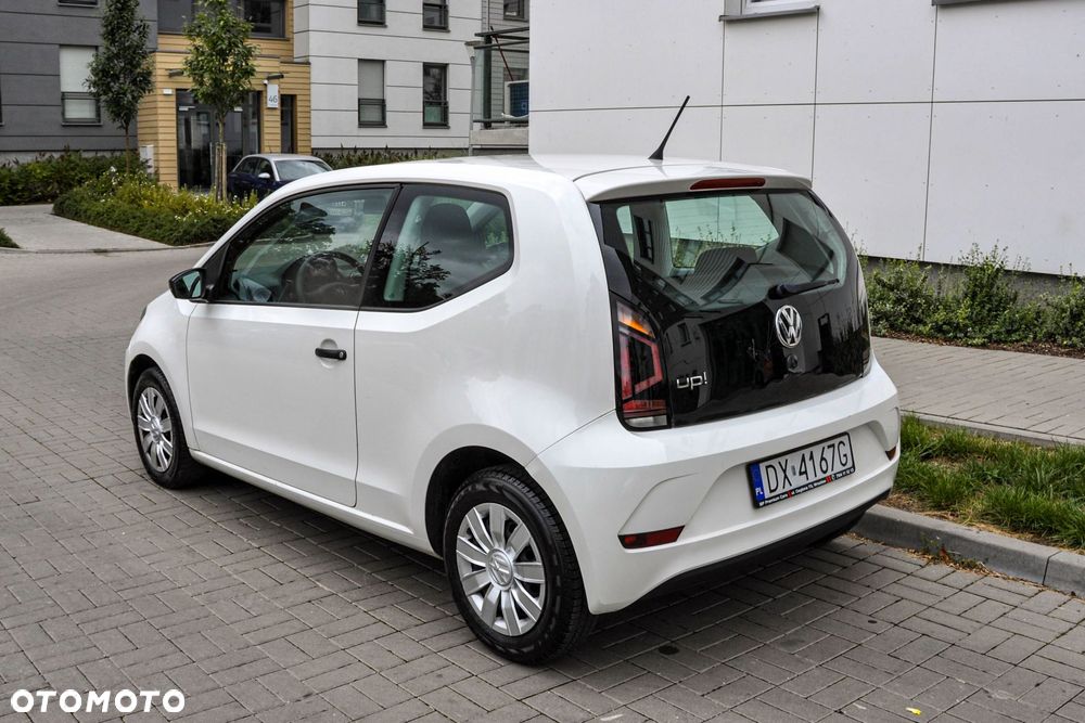 Volkswagen up! - 3