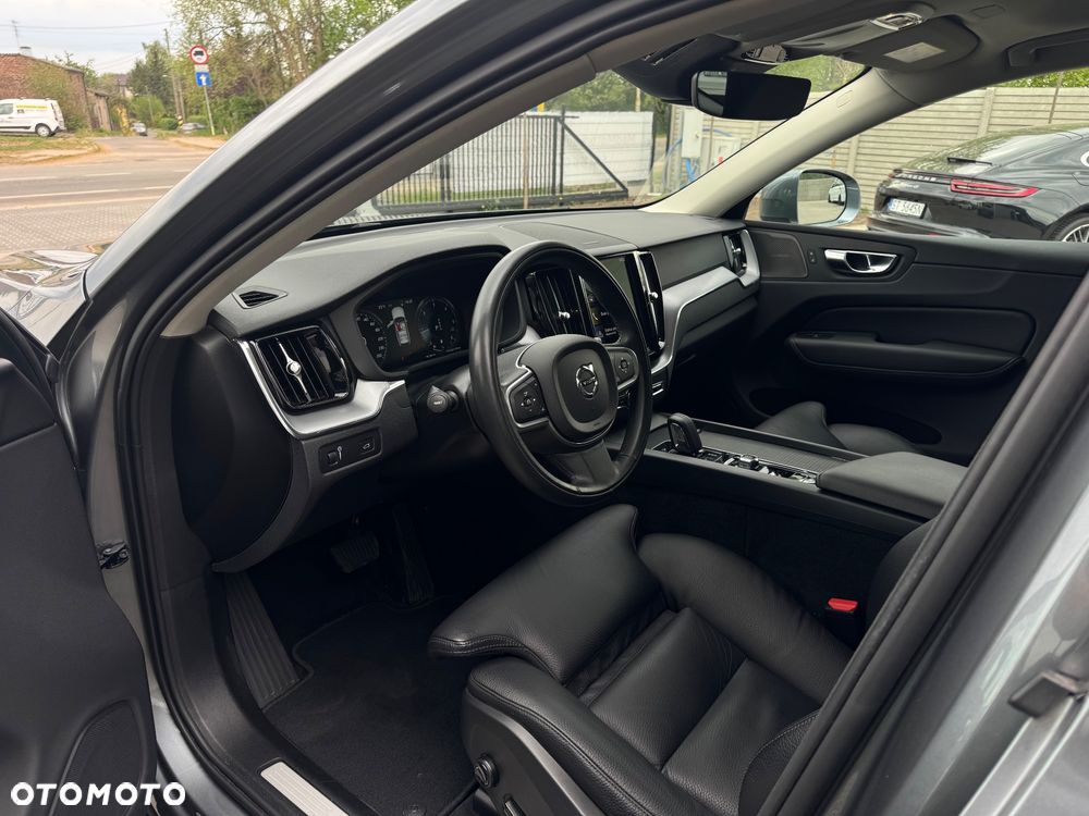 Volvo XC 60 B4 D AWD Inscription - 8