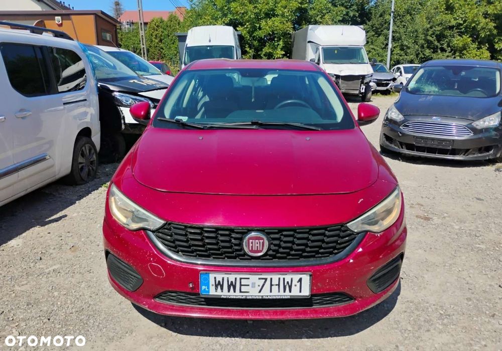 Fiat Tipo - 18