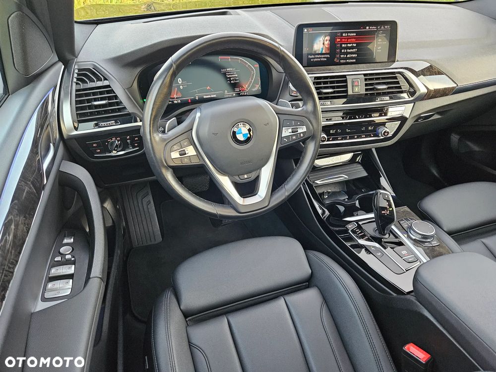BMW X3 xDrive30i xLine - 29