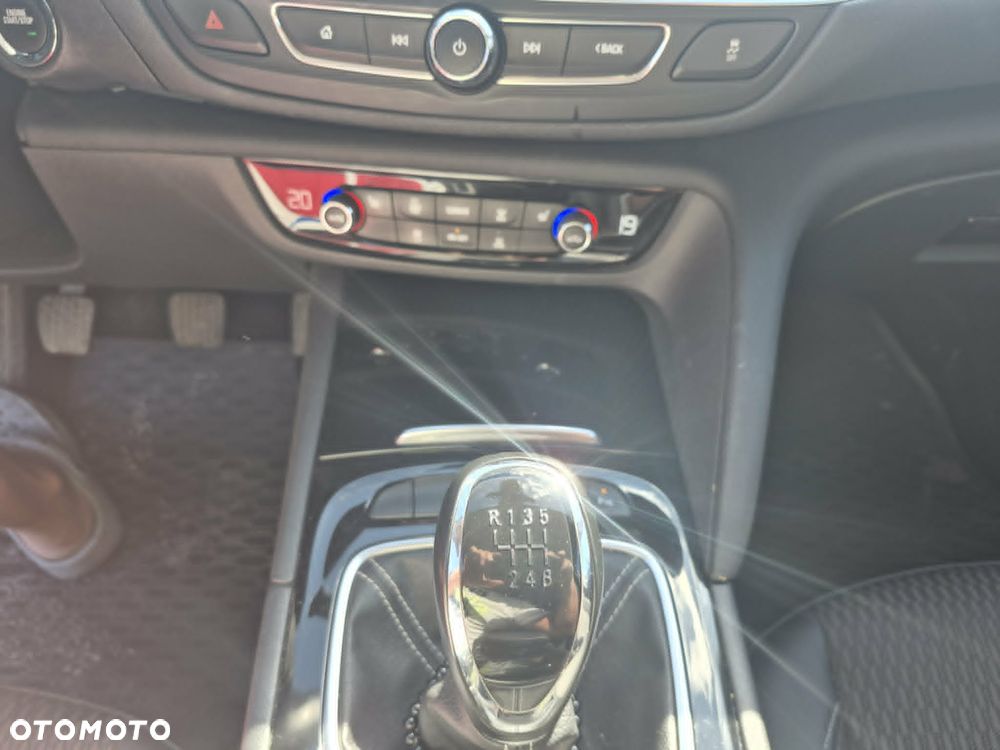 Opel Insignia 2.0 CDTI Exclusive S&S - 9