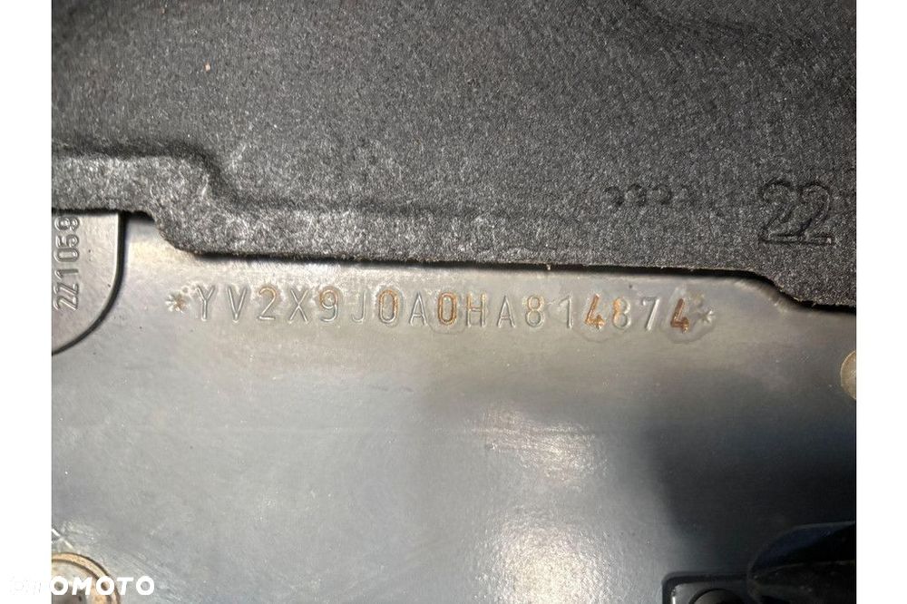 Volvo FM 330 4x2 + CARRIER - 22