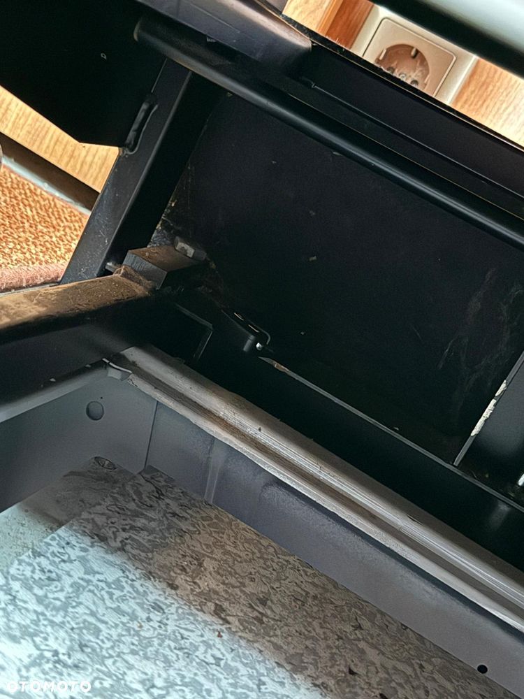 Mercedes-Benz RMB - 19