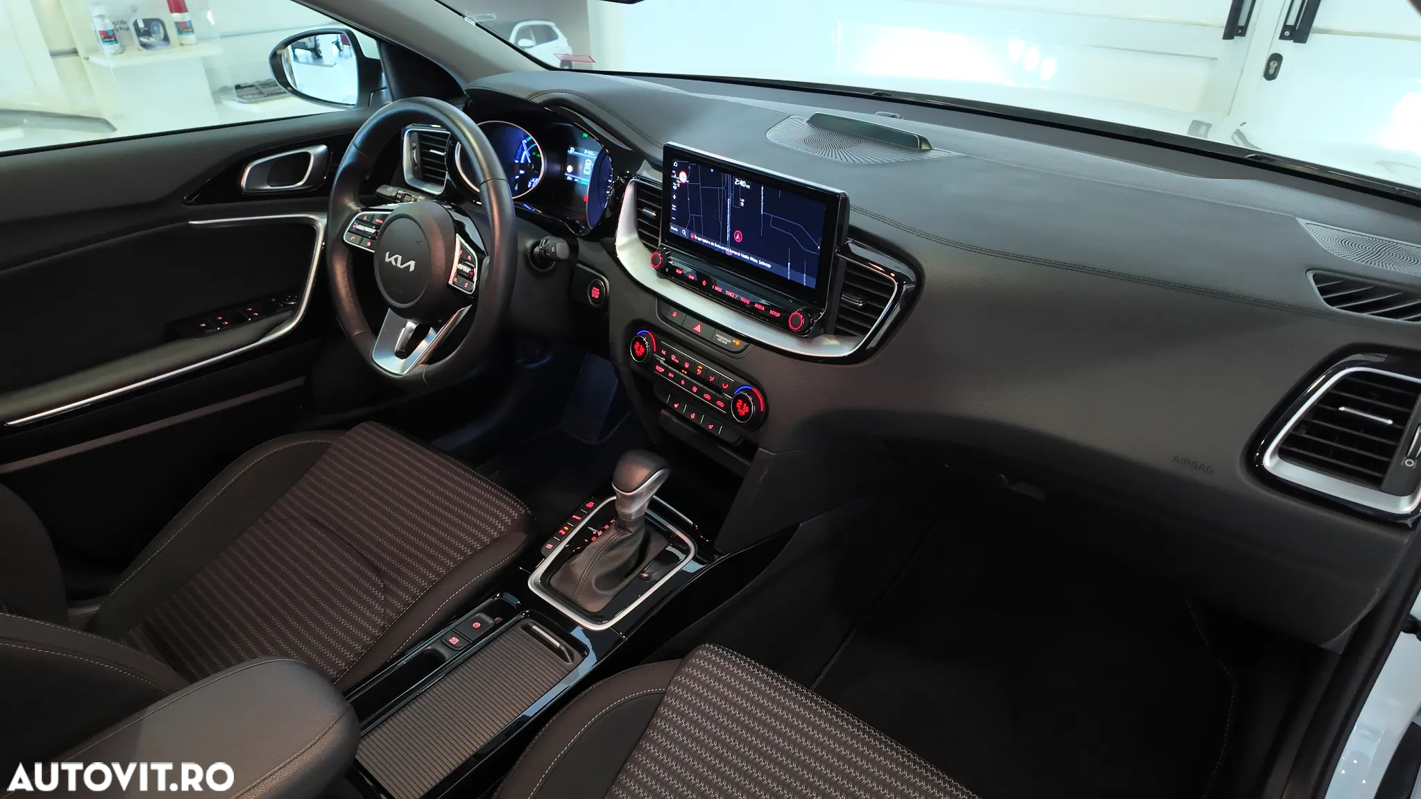 Kia XCeed 1.6 GDI DCT6 OPF Plug-in-Hybrid VISION - 14