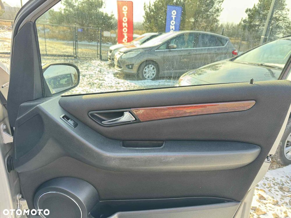 Mercedes-Benz Klasa A 160 CDI Avantgarde - 17