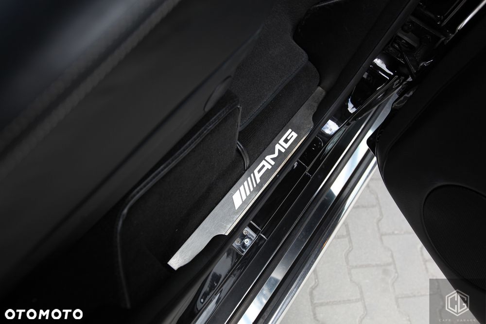Mercedes-Benz Klasa G 63 AMG L - 25