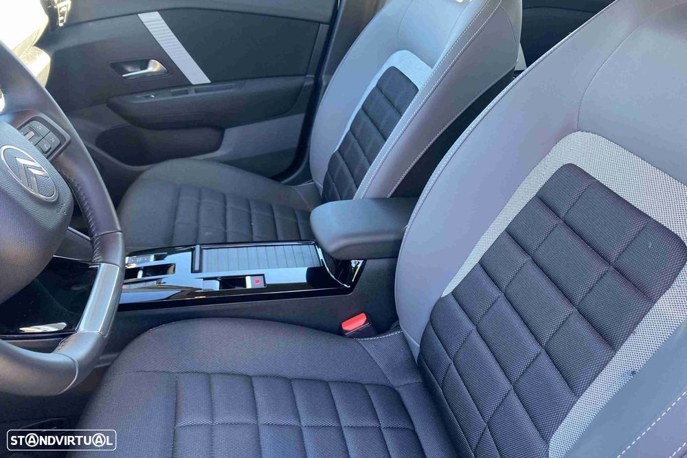 Citroën C4 1.2 Hybrid Plus e-DSC6 - 19