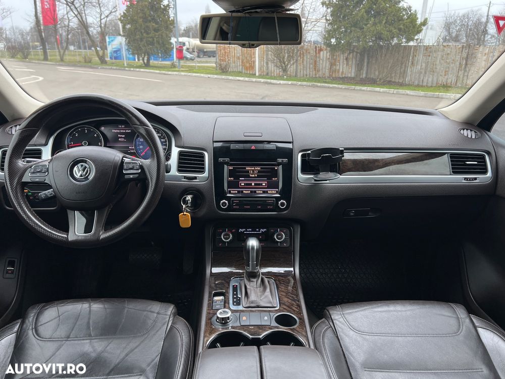 Volkswagen Touareg - 6